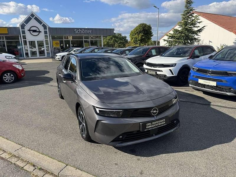 Quarzgrau Gebraucht 2024 Opel Astra Edition Kombi | 21.250 € (Fairer Preis) - Bild 1/4