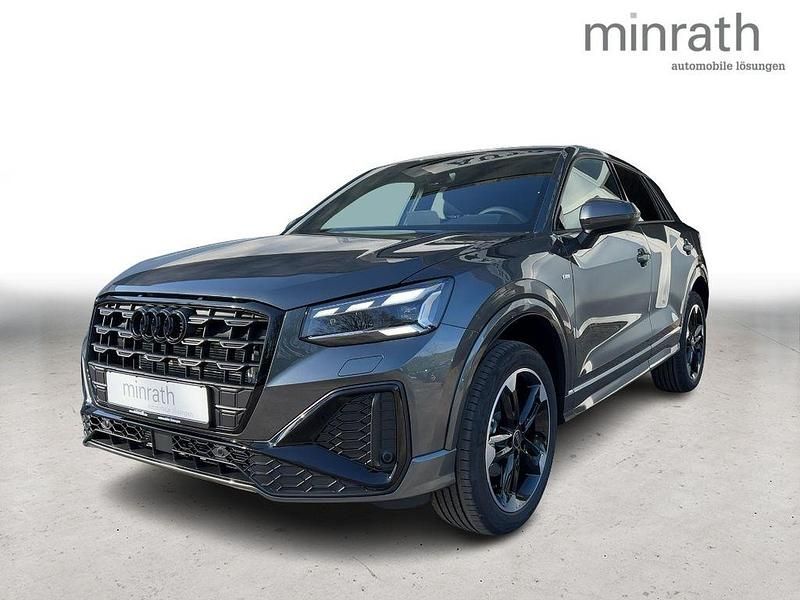Grau Gebraucht 2025 Audi Q2 S-Line SUV | 41.880 € - Bild 1/4