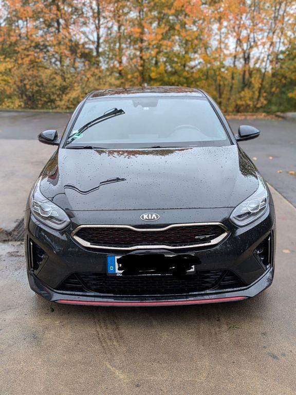 Schwarz Gebraucht 2021 Kia ProCeed Kleinwagen | 22.550 € (Guter Preis) - Bild 1/4