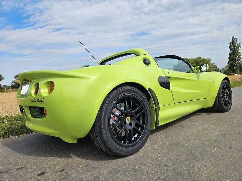 Grün Gebraucht 2000 Lotus Elise Cabrio | 38.900 € - Bild 1/4