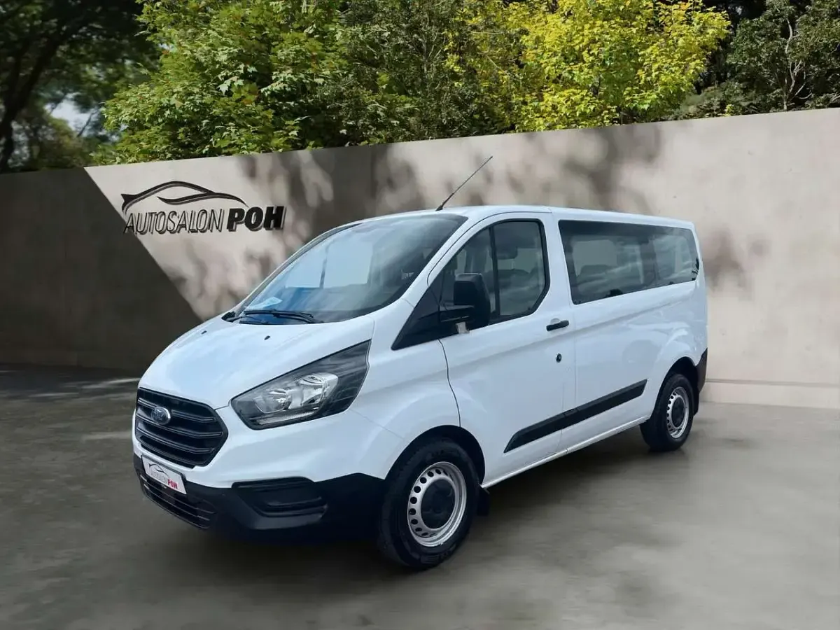 Gebraucht Ford Transit Custom 105 PS (77 kW) 2021 Frozen white Kombi
