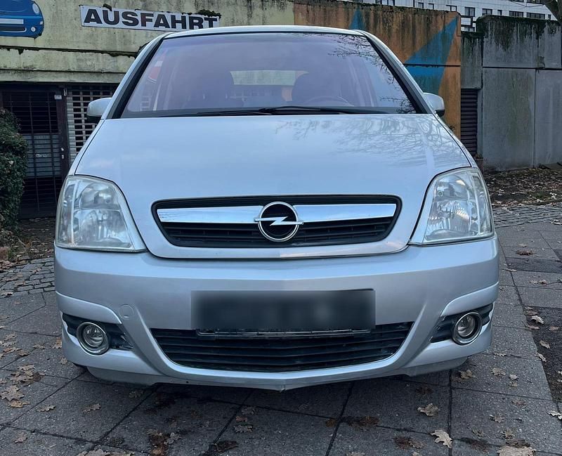 Silber Gebraucht 2006 Opel Meriva Cosmo Van / Kleinbus | 3.450 € (Fairer Preis) - Bild 1/4