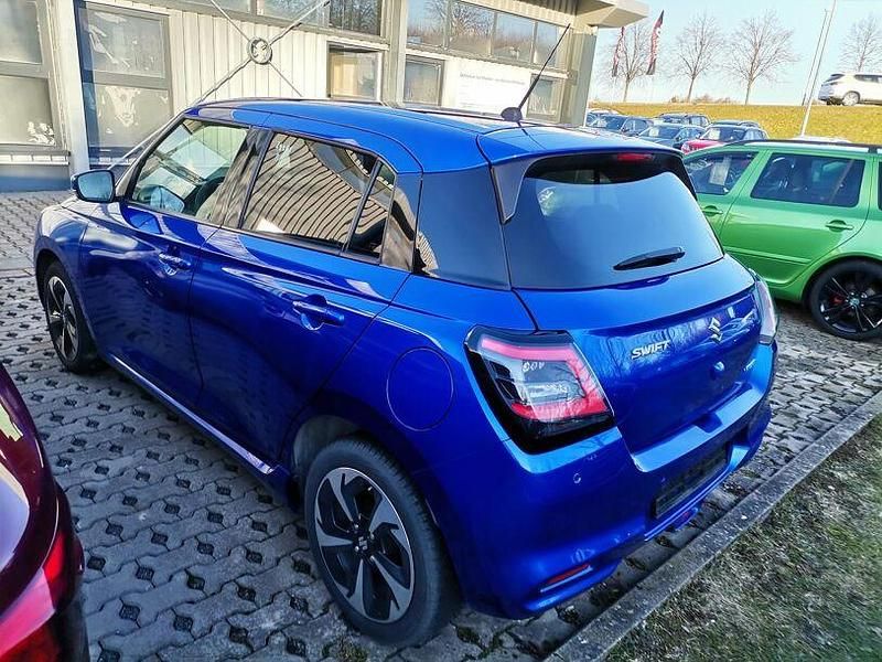 Gebraucht Suzuki Swift 83 PS (61 kW) 2025 Blau Kleinwagen