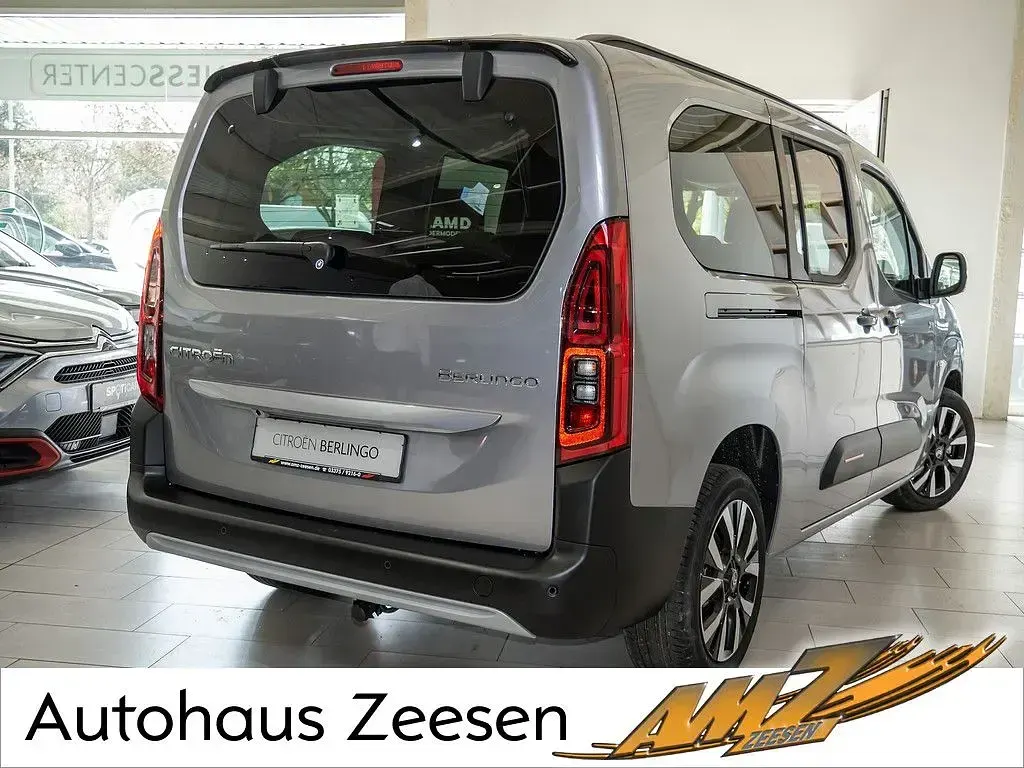 Neu Citroën Berlingo 131 PS (96 kW) 2026 Grau Van / Kleinbus
