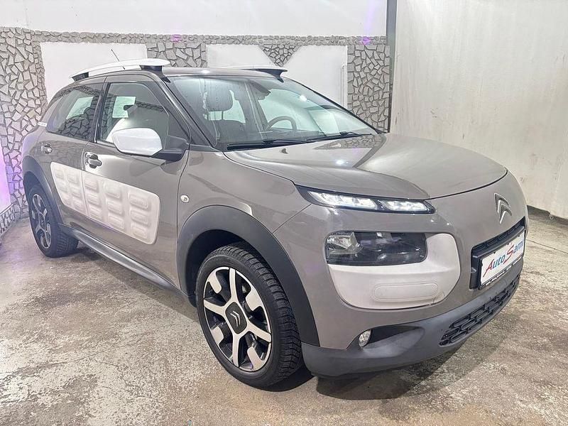 Gebraucht Citroën C4 Cactus 99 PS (72 kW) 2014 Grau Kleinwagen