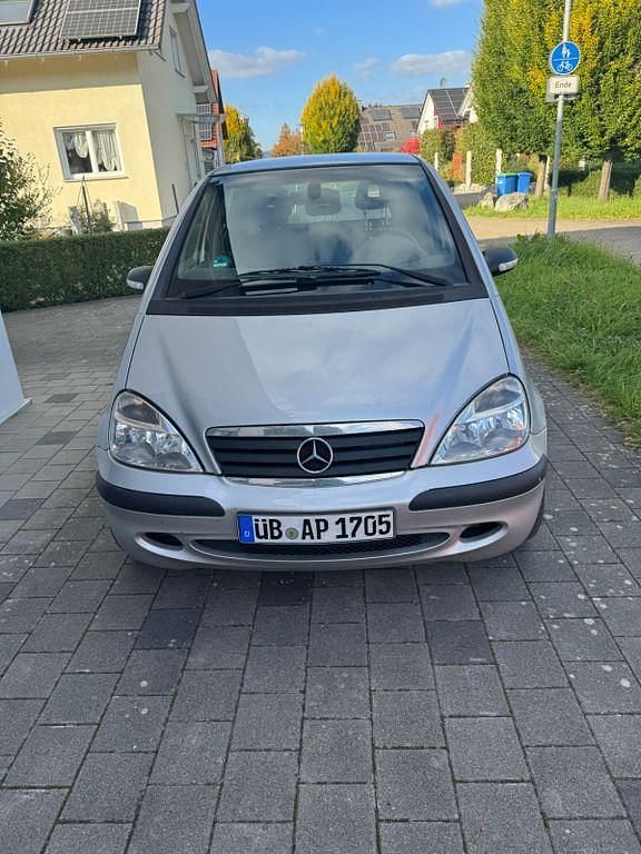 Silber Gebraucht 2004 Mercedes A140 Avantgarde Van / Kleinbus | 999 € (Guter Preis) - Bild 1/4