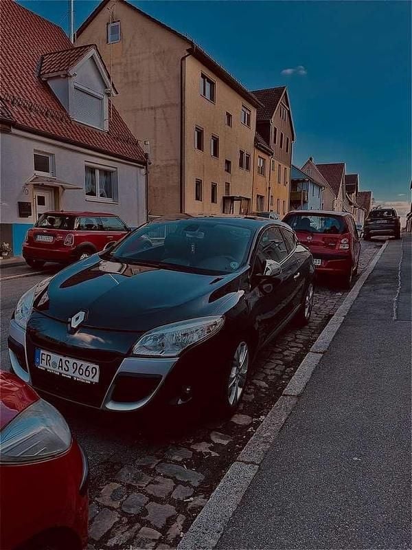 Gebraucht Renault Mégane Coupé Dynamique 110 PS (80 kW) 2009 Coupé