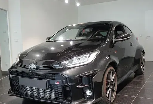 Gebraucht Toyota Yaris 280 PS (205 kW) 2022 Schwarz Kleinwagen