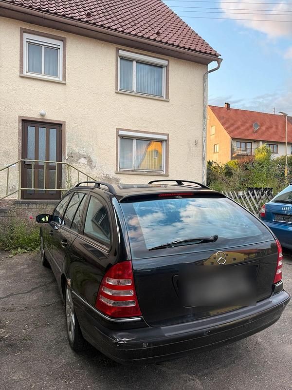 Gebraucht 2004 Mercedes C220 Kombi | 600 € (Superpreis) - Bild 1/4