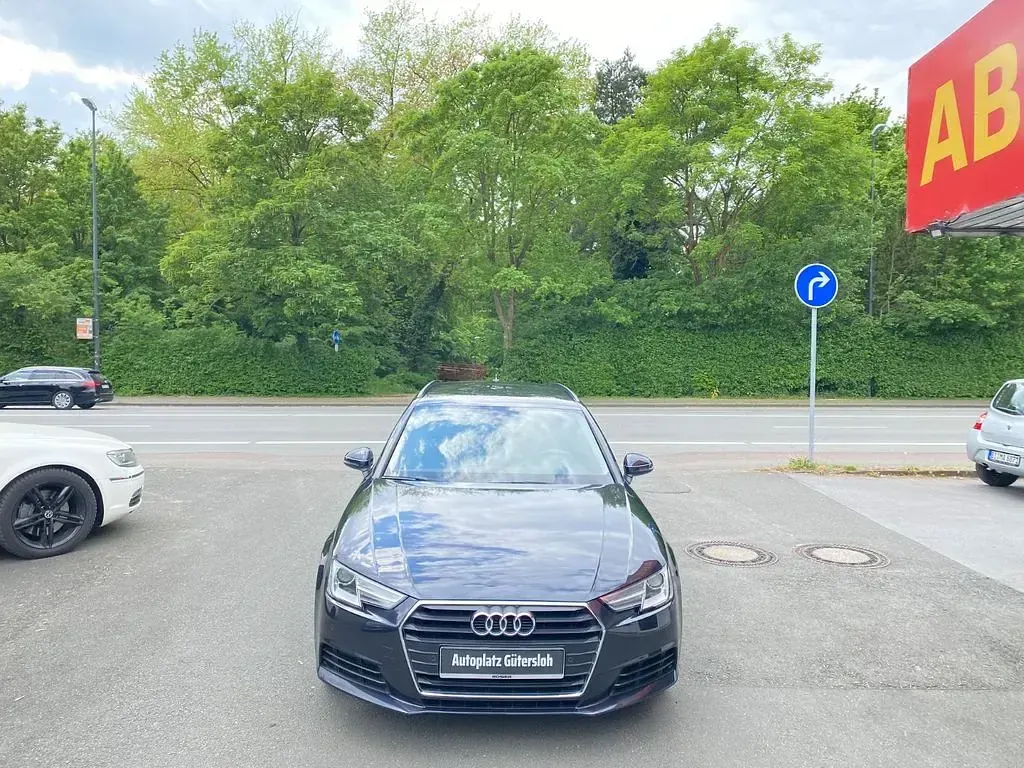 Brugt Audi A4 Design 150 HK (110 kW) 2017 Blå Stationcar