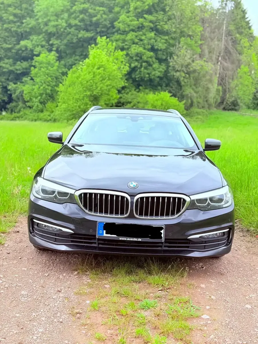 Gebraucht BMW 520 190 PS (139 kW) 2018 Schwarz Kombi