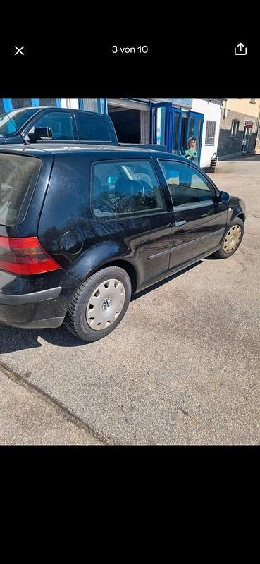 Second-hand VW Golf Basis 75 CP (55 kW) 2000 Negru Coupe