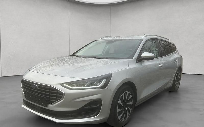 Gebraucht Ford Focus Titanium 125 PS (91 kW) 2024 Grau Kombi