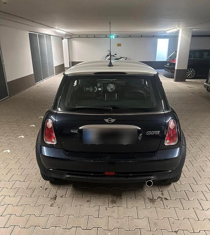 Second-hand Mini Cooper Seven 2006 Hatchback