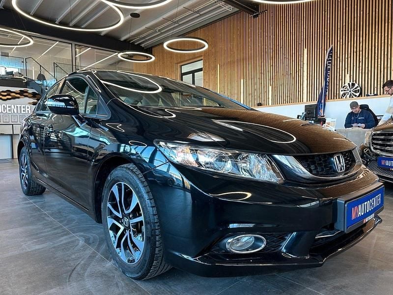 Gebraucht Honda Civic Comfort 141 PS (103 kW) 2016 Schwarz Limousine