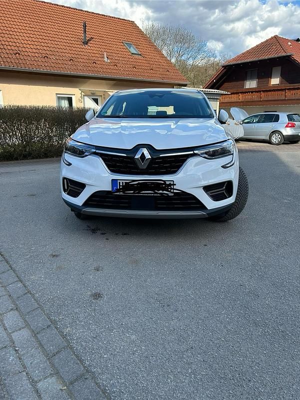 Gebraucht Renault Arkana Equilibre 140 PS (102 kW) 2023 Weiß SUV