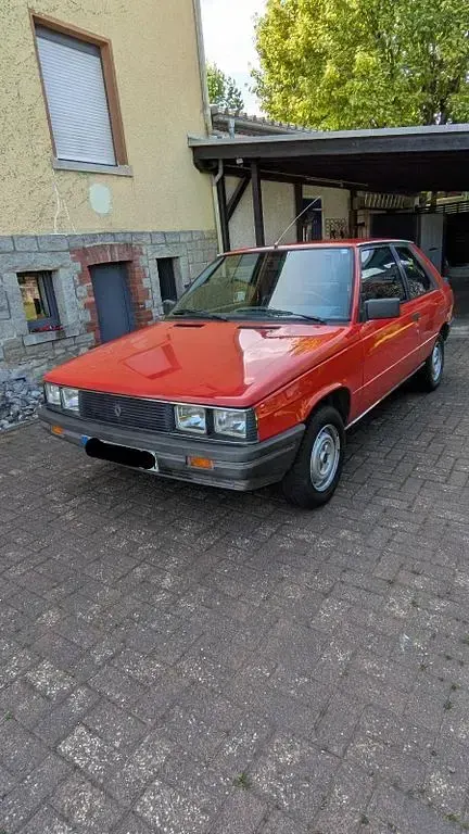Gebraucht Renault R11 60 PS (44 kW) 1983 Rot Kleinwagen