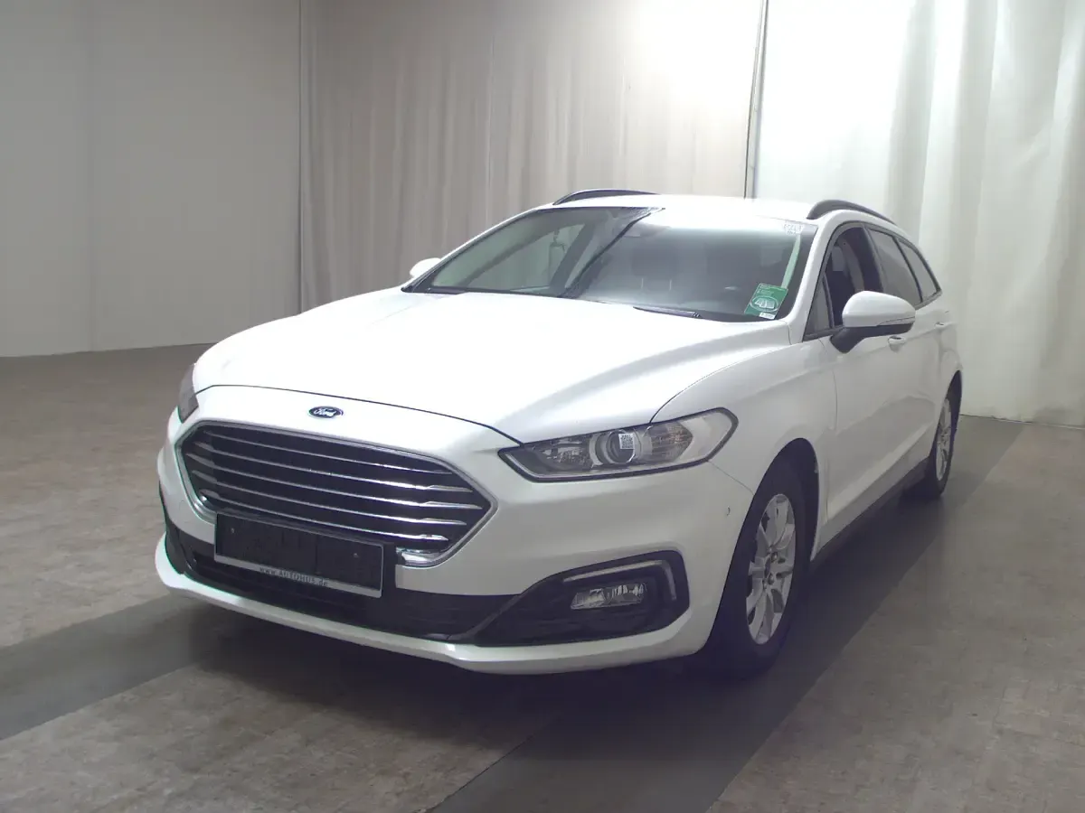 Gebraucht Ford Mondeo Trend 150 PS (110 kW) 2021 Weiss Kombi