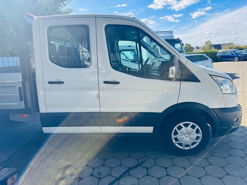 Second-hand Ford Transit 170 CP (125 kW) 2021 Alb Monovolum