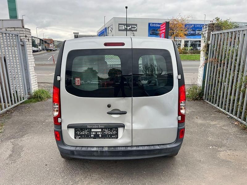 Gebraucht Mercedes Citan 111 110 PS (80 kW) 2017 Silber Van / Kleinbus
