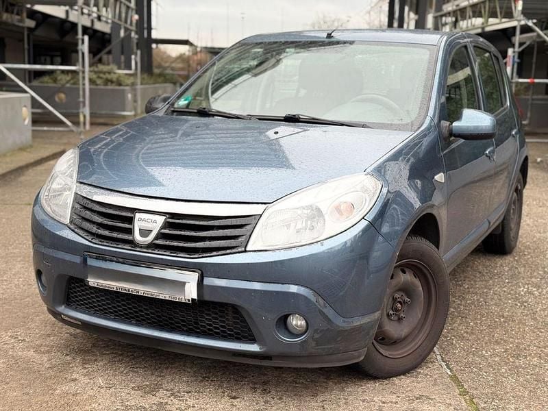 Blau Gebraucht 2012 Dacia Sandero Lauréate Limousine | 1.480 € (Superpreis) - Bild 1/4
