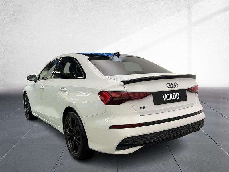 Gebraucht Audi A3 Advanced Plus 116 PS (85 kW) 2025 Arkonaweiß Limousine