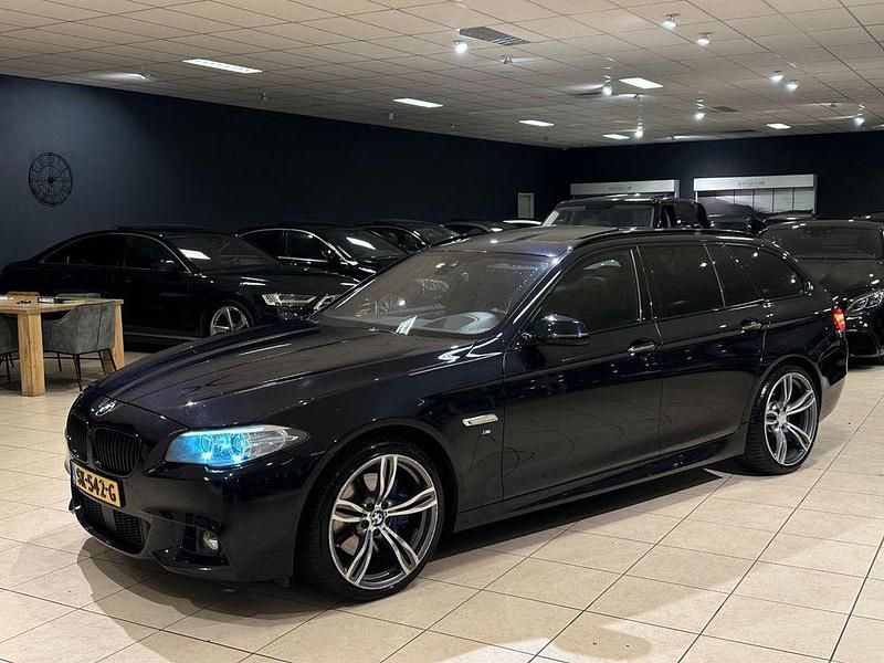 Schwarz Gebraucht 2013 BMW 535 M Sport Kombi | 12.950 € (Fairer Preis) - Bild 1/4