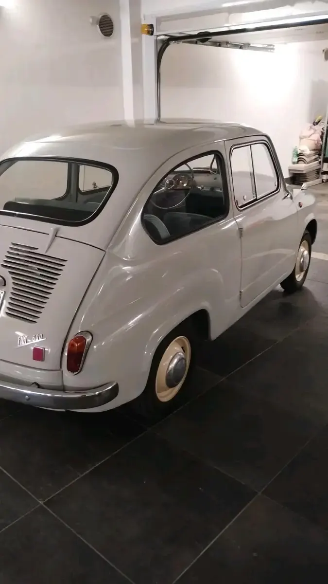 Gebraucht Fiat 600 23 PS (16 kW) 1955 Grau Kleinwagen