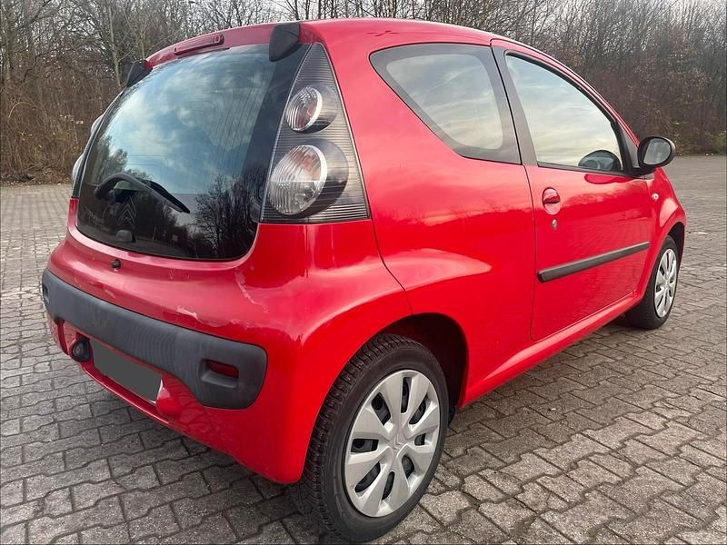 Gebraucht Citroën C1 68 PS (50 kW) 2008 Rot Kleinwagen