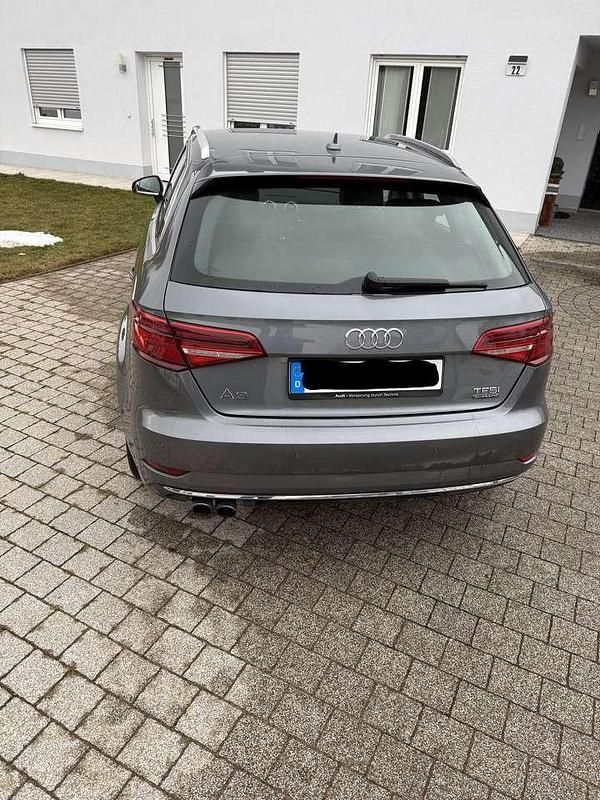 Gebraucht Audi A3 Design 190 PS (139 kW) 2017 Grau Kombi