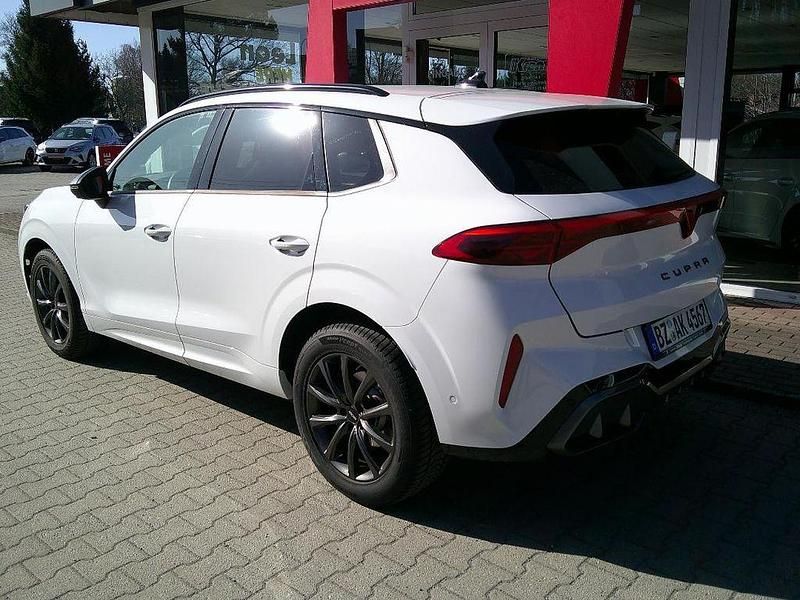 Second-hand Cupra Terramar 150 CP (110 kW) 2025 Alb SUV