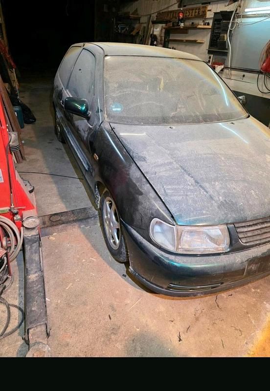 Gebraucht VW Polo 50 PS (36 kW) 1997 Grün Kleinwagen