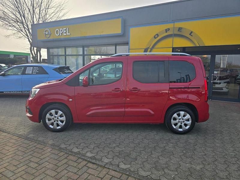Gebraucht Opel Combo Life 131 PS (96 kW) 2019 Rubin rot Van / Kleinbus