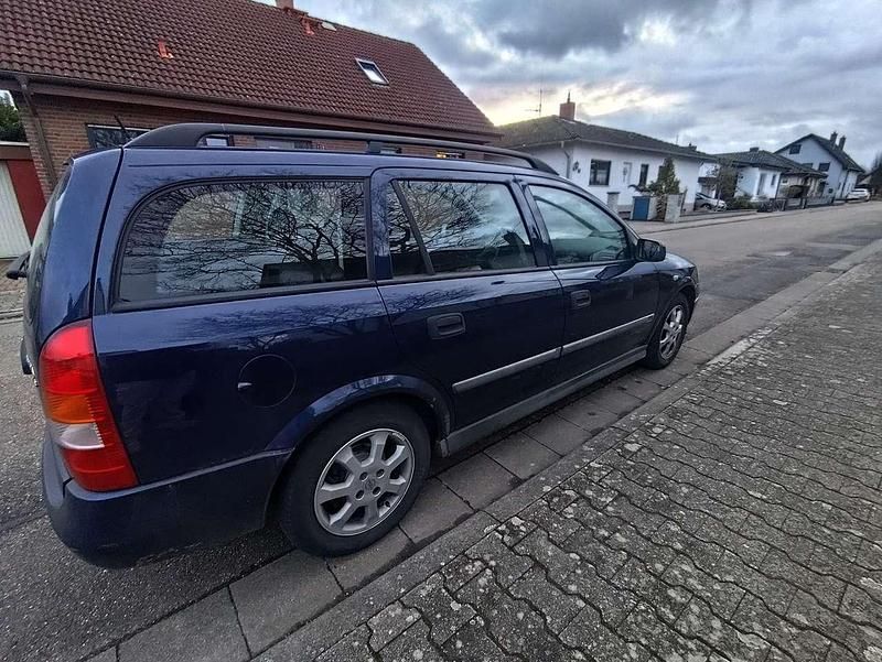 Gebraucht Opel Astra 75 PS (55 kW) 2000 Kombi