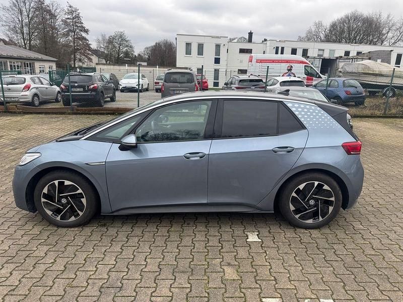 Gebraucht VW ID.3 Pro Performance 150 kW (204 PS) 2023 Blau Kleinwagen