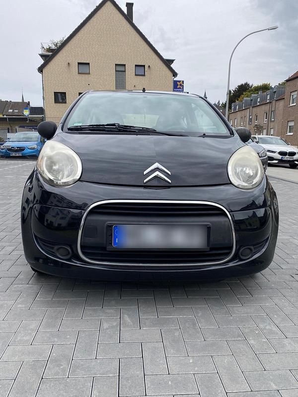 Schwarz Gebraucht 2011 Citroën C1 Kleinwagen | 1.950 € (Fairer Preis) - Bild 1/4
