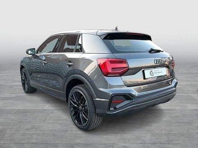 Gebraucht Audi Q2 S-Line 150 PS (110 kW) 2026 Grau SUV