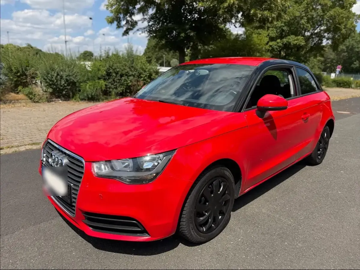 Gebraucht Audi A1 86 PS (63 kW) 2014 Rot Kleinwagen