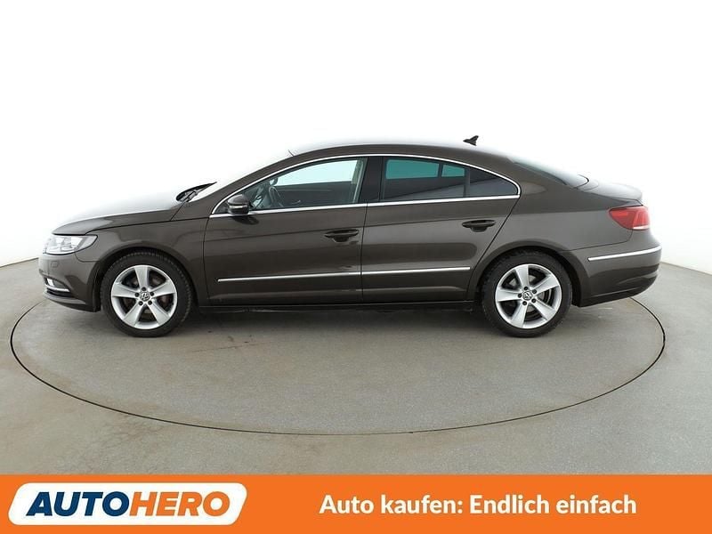 Usado VW CC 150 HP (110 kW) 2015 Castanho Sedan