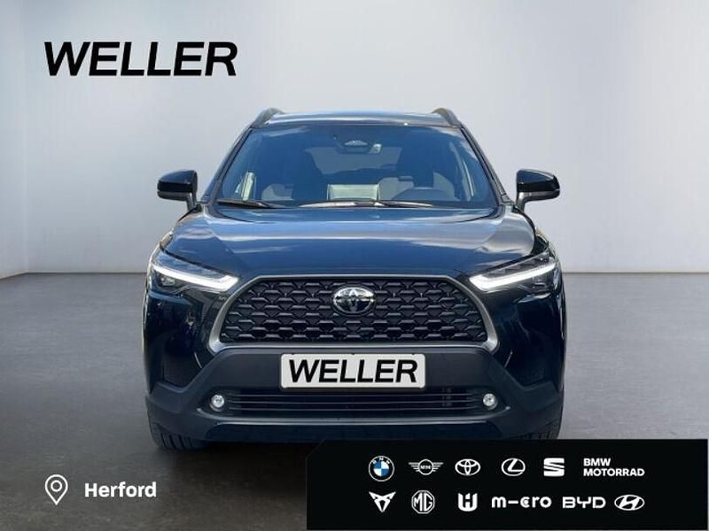 Gebraucht Toyota Corolla Cross Team 140 PS (102 kW) 2024 Schwarz SUV