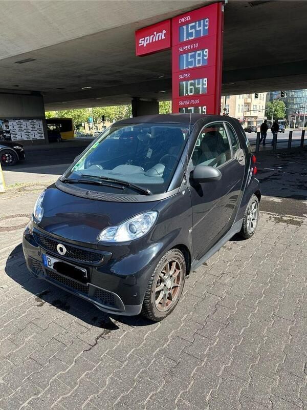 Schwarz Gebraucht 2013 Smart ForTwo Coupé Pure Coupé | 4.000 € (Superpreis) - Bild 1/4