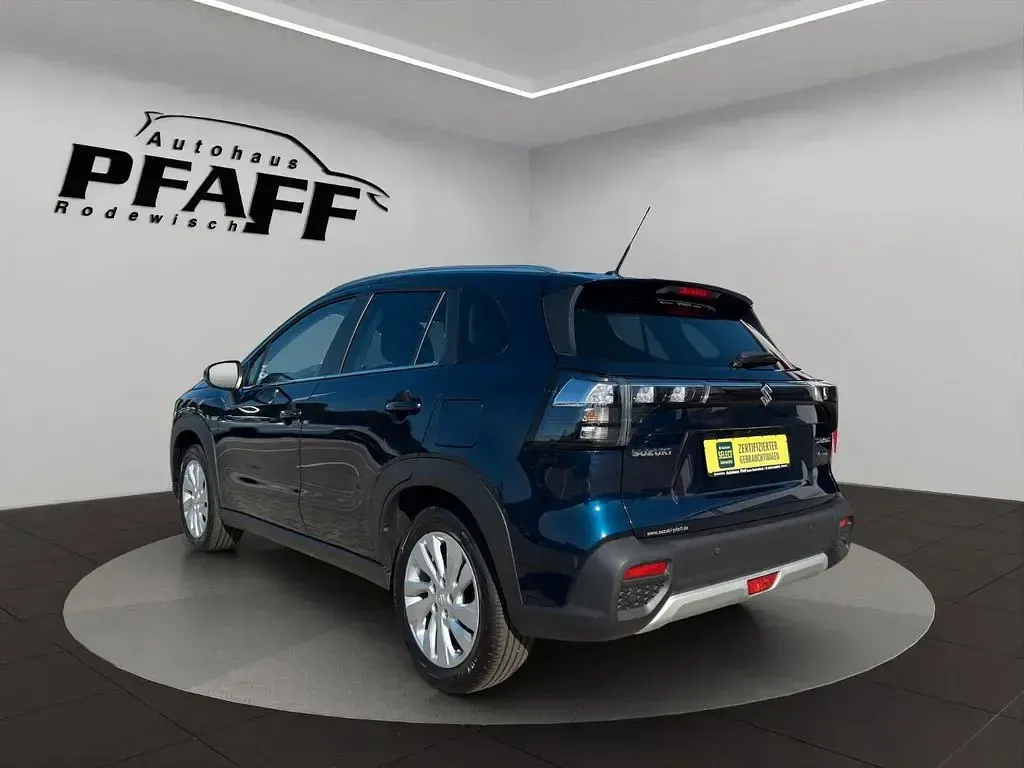 Gebraucht Suzuki SX4 S-Cross Comfort 102 PS (75 kW) 2023 Blau SUV