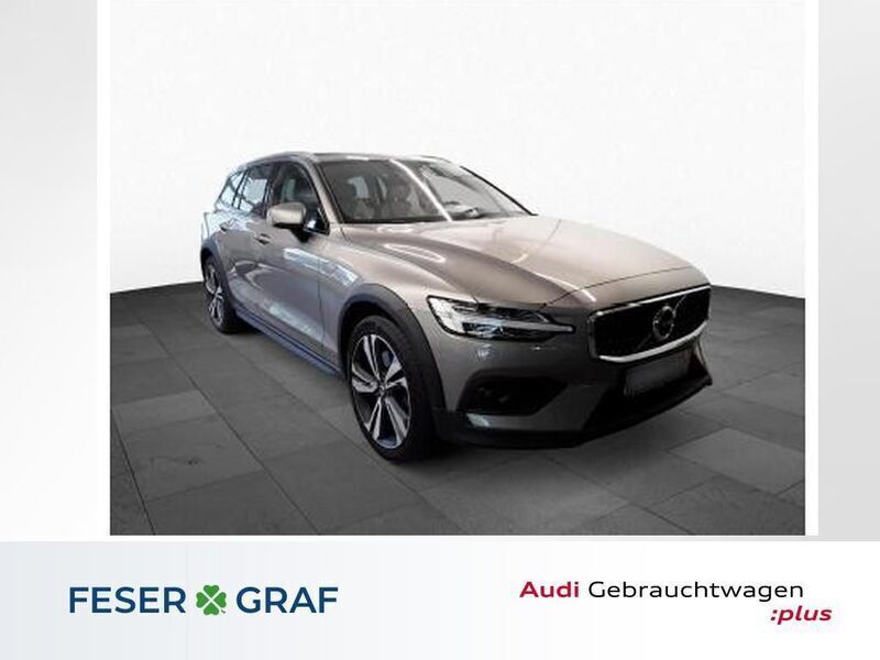 Grau Gebraucht 2020 Volvo V60 CC Kombi | 33.446 € (Etwas zu teuer) - Bild 1/4