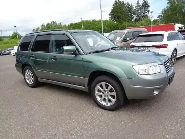 Gebraucht Subaru Forester Comfort 158 PS (116 kW) 2006 Grün SUV