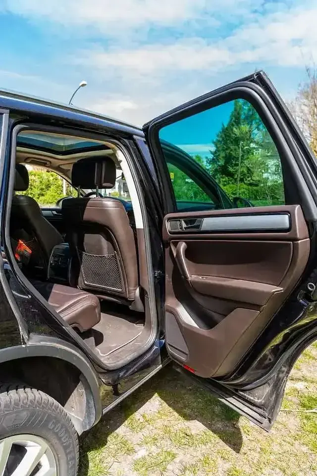 Gebraucht VW Touareg 239 PS (175 kW) 2011 Schwarz SUV