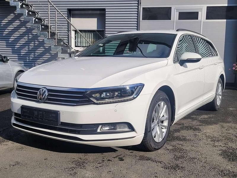 Occasion VW Passat R-line 150 ch (110 kW) 2018 Blanc Break