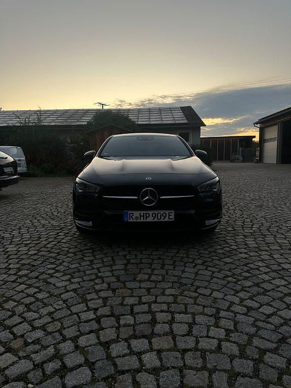 Gebraucht Mercedes CLA250e AMG line 218 PS (160 kW) 2020 Schwarz Limousine