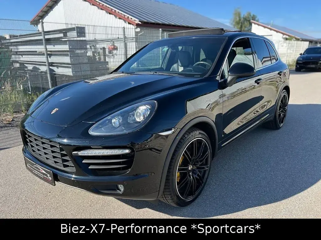 Gebraucht Porsche Cayenne Turbo 500 PS (367 kW) 2012 Schwarz SUV