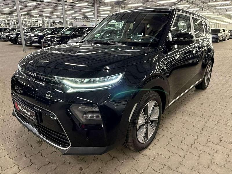 Gebraucht Kia Soul Inspiration 150 kW (204 PS) 2024 (fsb) fusion black SUV