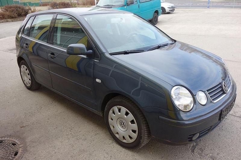 Gebraucht VW Polo Highline 75 PS (55 kW) 2004 Grau Kleinwagen